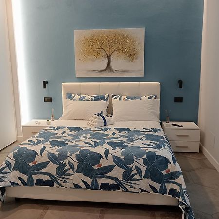 Al Massimo Apartment Palermo Bagian luar foto